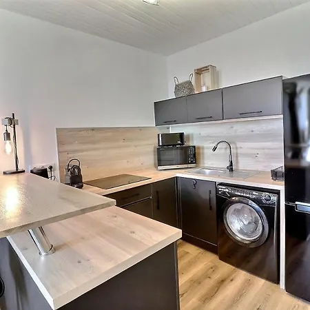 Centre/vieille Ville: Superbe T2 *