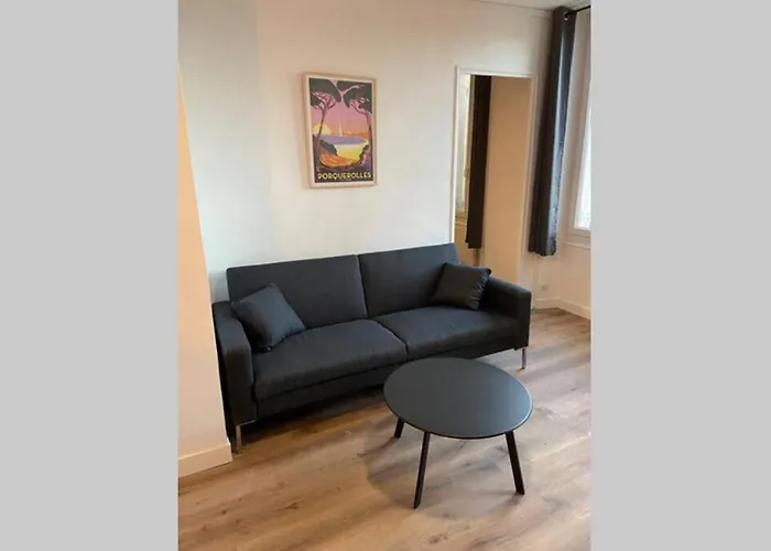 Centre/vieille Ville: Superbe T2 *