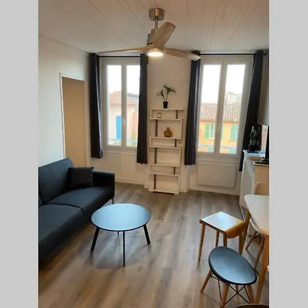 Centre/vieille Ville: Superbe T2