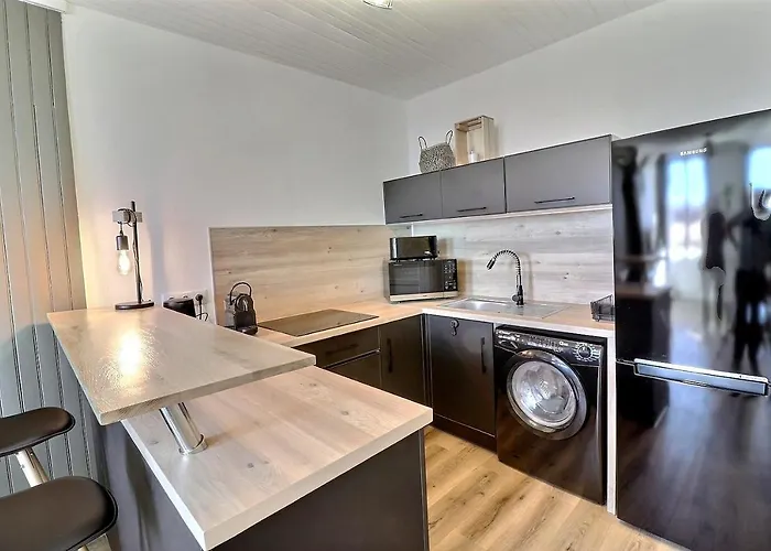 Centre/vieille Ville: Superbe T2 *